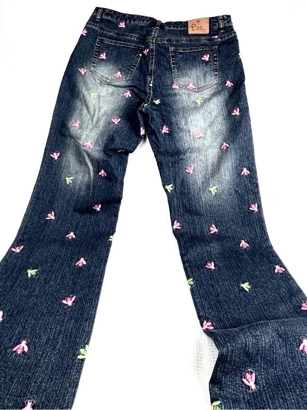 LILLY PULITZER Y2K Jeans with Embroidered Bees Indigo Denim Stretch
